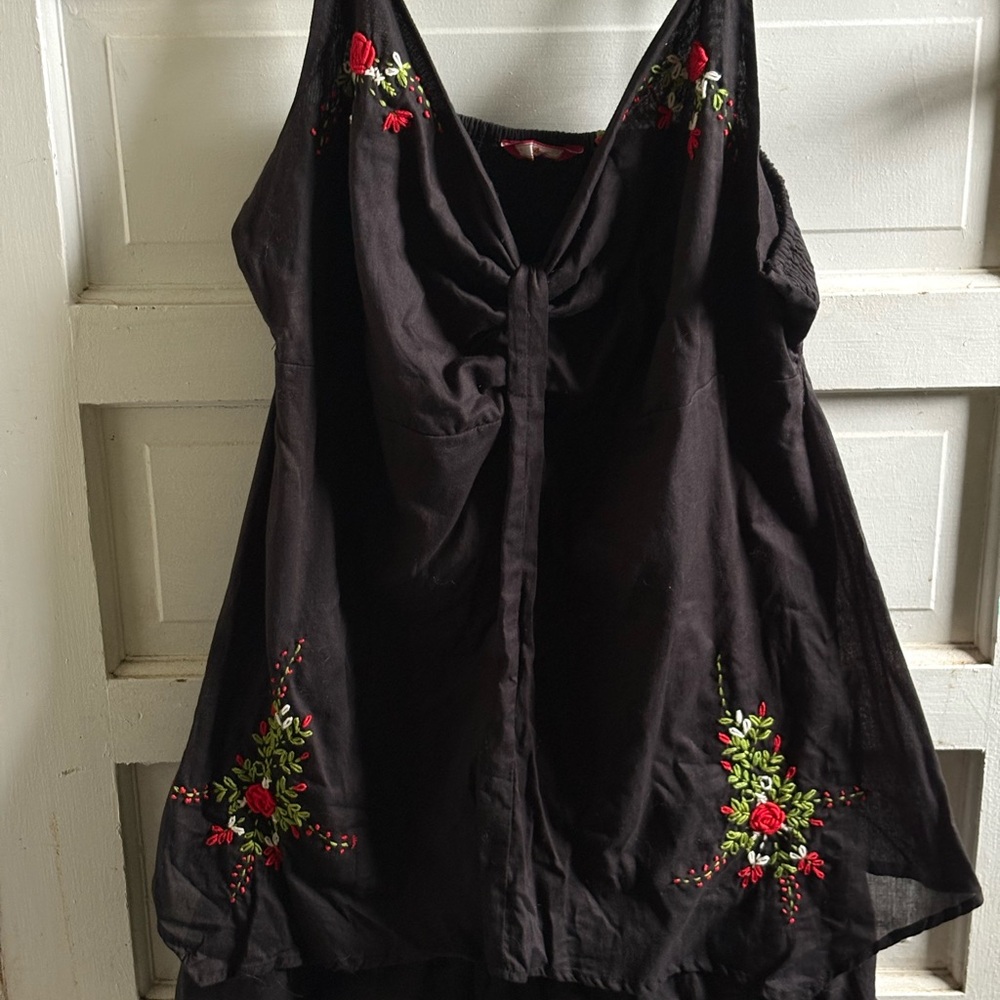 Joe Brown top|Swimsuit cover/ top Black Joe Brown moody floral#beach#coastalgirl